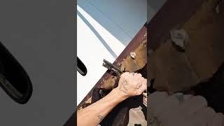 mobb boss takedown #rooferlife #roofing #roofinginnovation #roofer #sidingrepair #boss #construction