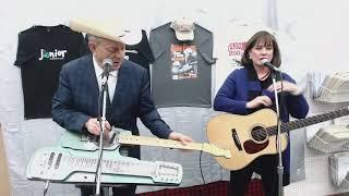 Junior Brown - The Junior & Tanya Rae Brown Show!