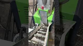 Hühnermist in Pelletform: der effektive Dünger für gesunde Pflanzen! 