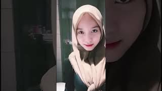 Heyhest Live mandi baju hitam