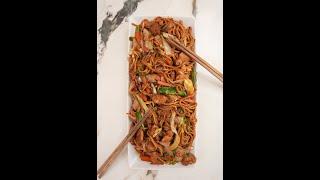 The BEST Chicken Lo Mein!