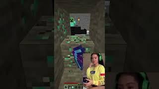 posting this random bella poarc minecraft gameplay until i get 1000 subscribers