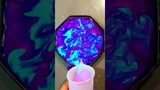 Pouring wax melts #wax #art #waxmelts