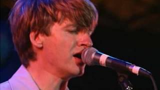 Crowded House - Don't Dream It's Over Live (HQ)