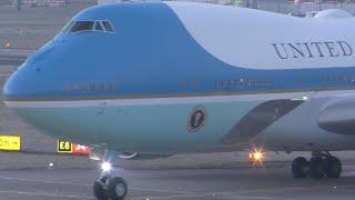 President Trump arrives at Zürich-Kloten (Air Force One/WEF 2020/with live ATC)