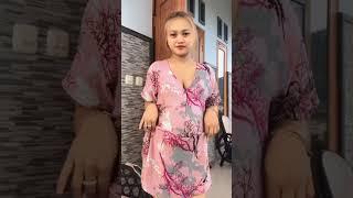 no bra+no cd? #Re_2002 #tiktokviral #boba #tiktok #tiktokvideo #video #viral #viralvideo