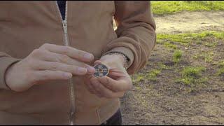 Awesome coin magic trick: A silver coin transforms into a copper coin!