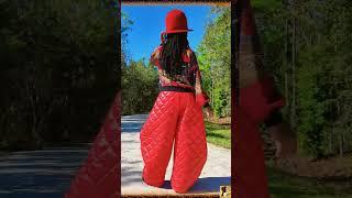 The Big Red Pants from #AKIRA !!! Barrel Pants Styling | Fall Styling #fashion #blackfriday