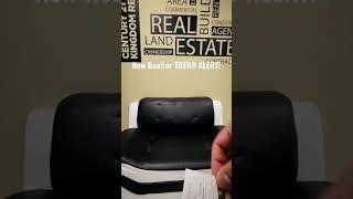 Realtors start this trend. The card throw!  #realtortrends #realtorfun #realtoradvice #realtor