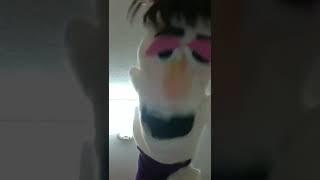 Bad Vlogger - funny satirical puppet comedy parody | The Erica Crooks Show ( 2019 )