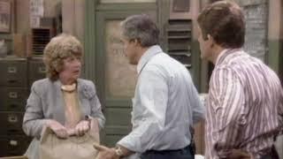 "Lady and the Bomb" | Barney Miller