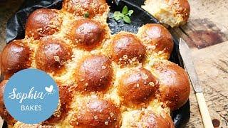 Thermomix Cheese and Marmite Pull Apart Bread | Sophia's Kitchen