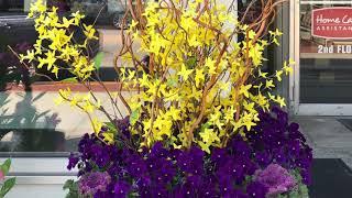 Seasonal Designs By Dawn - Floral Arrangement