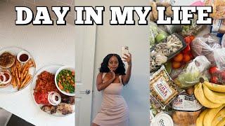 LIVING IN HOUSTON DIARIES | SUNDAY VLOG, HOUSE MEETING, GROCERY HAUL, SKINCARE + SO MUCH MORE!!