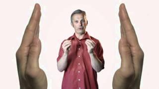 How to look good on camera, Dick van den Oever