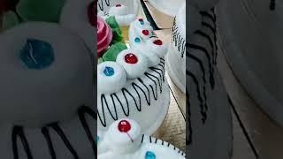 buttercream mixcake amazing tasty design@sonymusicindiaVEVO@SoumyaCRecipes@MrBeast#cakedecorating