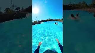 Crazy wave pool at Typhoon Lagoon first person POV!