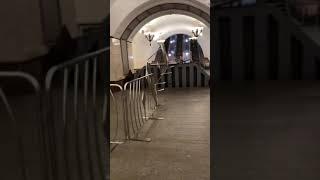 Explosion-proof door malfunction causes disruptions at Arbatskaya Metro Station, Moscow