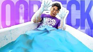 GIANT OOBLECK BATH CHALLENGE!