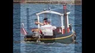 mini tugs