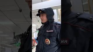  THE POLICEMAN PUNISHED THE SWINDLER ACCORDING TO THE LAW / DETAINED THE GREYHOUND SWINDLER #shorts