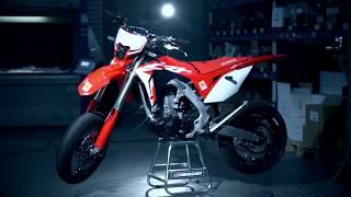 Arttu Stenberg’s stunt Honda CRF450L: The Red Beast