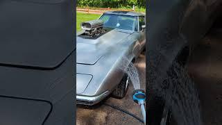 it runs!!!!! #c3corvette  #corvette #carwash @TheBigRedCar@rumblesspeedshop-inrustwet1061