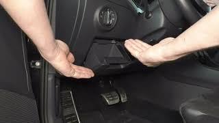 Driver glove box removal - Skoda Superb 3 (2015-2023)