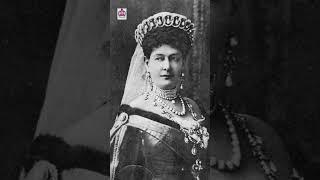 Lost Romanov Jewels: Smuggled and Sold  #romanovs #royaljewellery #royaltiaras