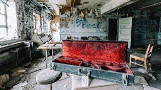 Must Watch! Abandoned School Crazy Find! Part 1 URBEX