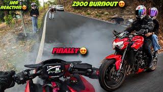 Her Crazy Reaction on Kawasaki z900 Burnout  | Ye kya hogya