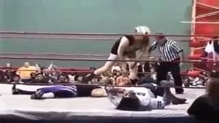 Tall Amazon woman dominates little guy in wrestling