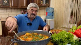 Это самый вкусный деревенский ужин из домашней курицы — чахохбили по-грузински.