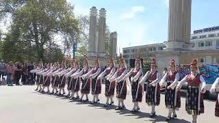 Танцов състав "Дивни танци" - Youth Street Varna – Positive – ЦВЕТНО МИ Е!