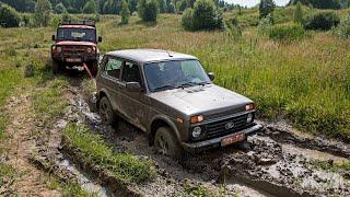 Lada 4x4 и УАЗ Хантер на бездорожье