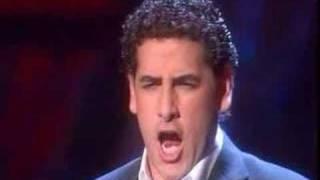 Juan Diego Florez sings Granada