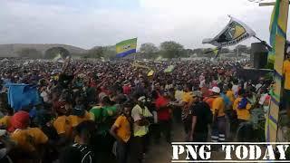 Elbig Raingz Live- Acting Papua Kekeni (Tasol Stronpela Morobe) | Morobe Day 2018 | Crowds Go Crazy