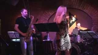 I Feel Good (James Brown Cover) - LANA MERKULOVA BAND. Live in 44 art-club (Kiev).