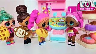 OPENED A BAKERY IN LOL TOWN! DOLLS LOL LOL surprise cartoons Darinelka