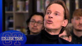 Daan Roosegaarde onderbreekt opnames College Tour