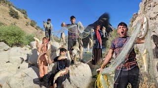  Unbelievable Fishing Day! Salman & Friends Catch a Backpack Full of GIANT Fish! 