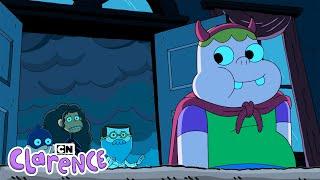Haunted House Mayhem! | Clarence | Cartoon Network