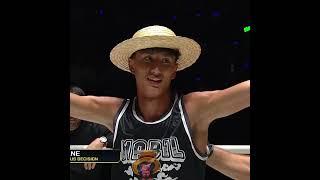 Straw Hats STAND UP ‍️ Nabil Anane sweeps the scorecards against Soe Lin Oo for his fifth win!