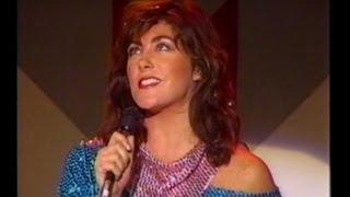 Laura Branigan - "How Am I Supposed To Live With You" [cc] LIVE New Year's Rockin' Eve '83