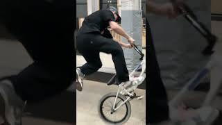 Влад Сметанка закрыл перилу  #bmx #shorts #kinkbmx