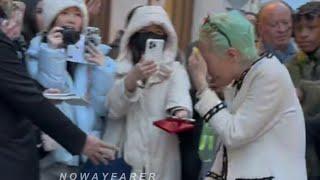 250128 G-DRAGON 지드래곤 blinded by Paparazzi's Flash  still waves  to fans anyway ️ Paris 28.1.2025