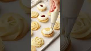 Classic #viennese whirls recipe filled with #raspberryjam #thermapen #recipe #bakeoff #biscuits