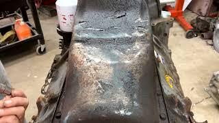 IS IT A 4 BOLT MAIN