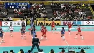 Volleyball setter fail / Eleonora Lo Bianco