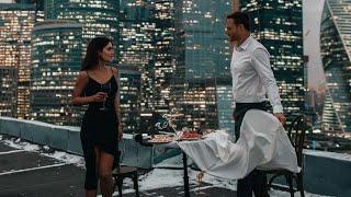 Hande Erçel ve Kerem Bursin New York'ta romantik akşam yemeği yediler